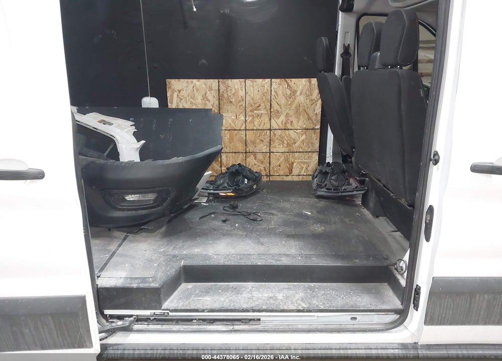 2023 FORD TRANSIT-250 VIN: 1FTBR1C84PKB88218