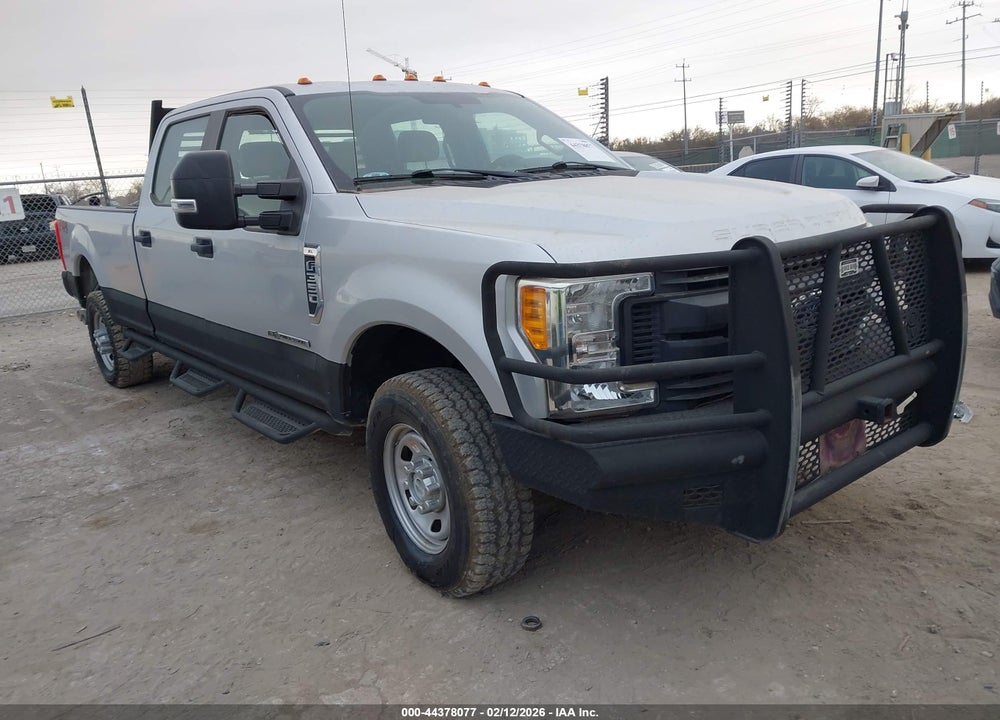 2017 FORD F-350 XL VIN: 1FT8W3BT3HEE02247