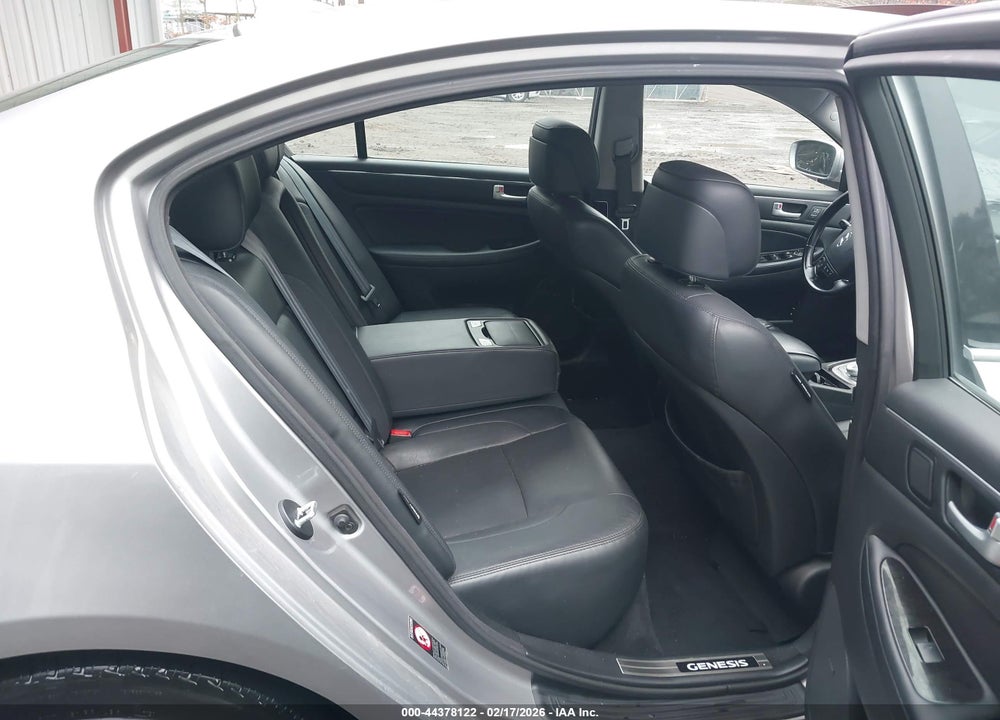 2013 HYUNDAI GENESIS 5.0 R-SPEC VIN: KMHGC4DH1DU221386