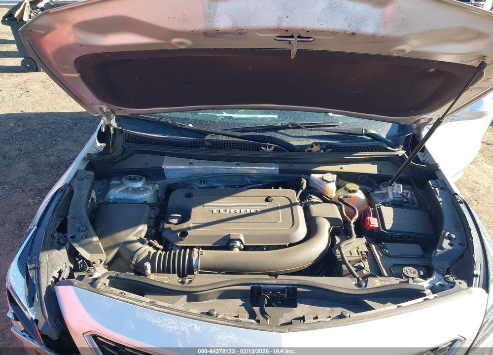 2019 CADILLAC XT4 PREMIUM LUXURY VIN: 1GYFZDR48KF216444