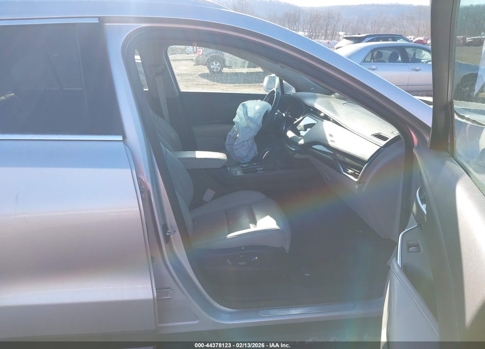 2019 CADILLAC XT4 PREMIUM LUXURY VIN: 1GYFZDR48KF216444