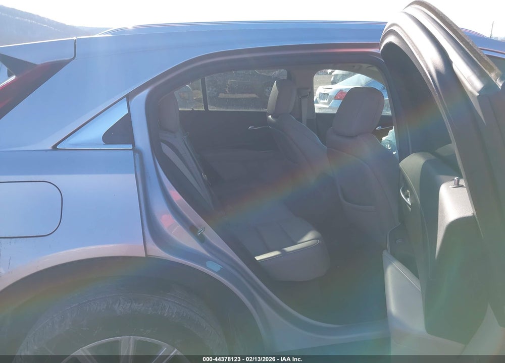 2019 CADILLAC XT4 PREMIUM LUXURY VIN: 1GYFZDR48KF216444