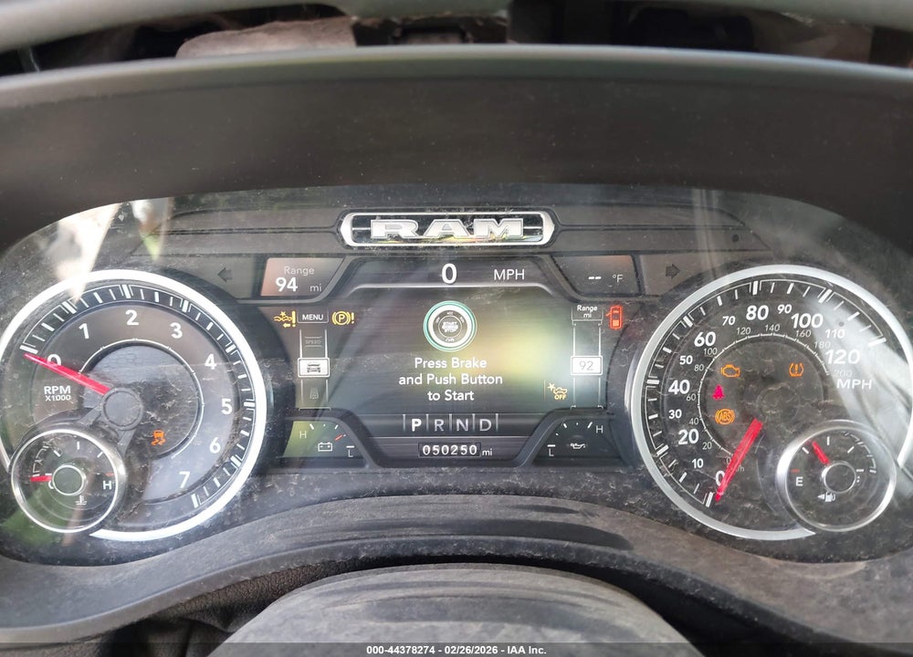 2021 RAM 1500 LAIE  4X4 5'7 BOX VIN: 1C6SRFJT4MN670998