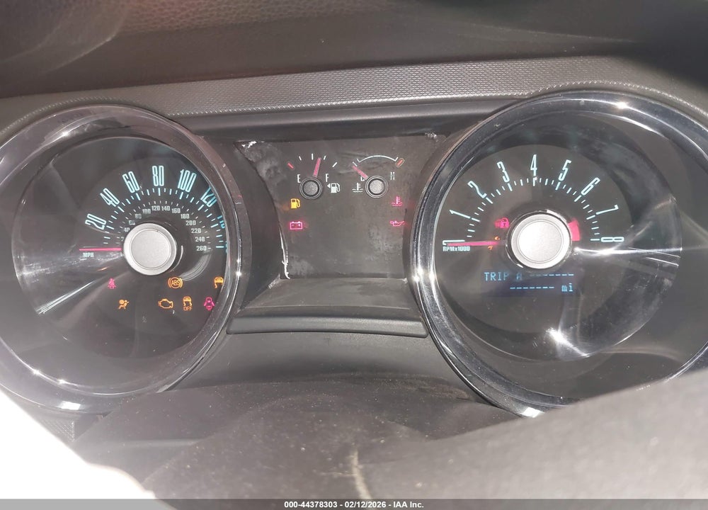 2011 FORD MUSTANG V6 VIN: 1ZVBP8AM6B5137189
