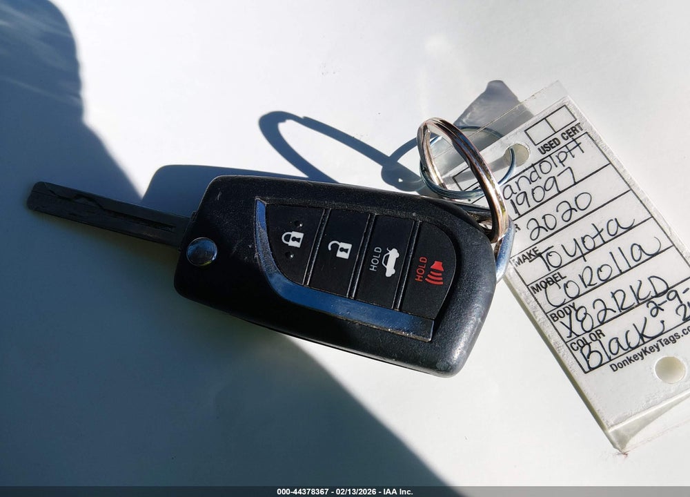 2020 TOYOTA COROLLA LE VIN: 5YFEPRAE6LP119097