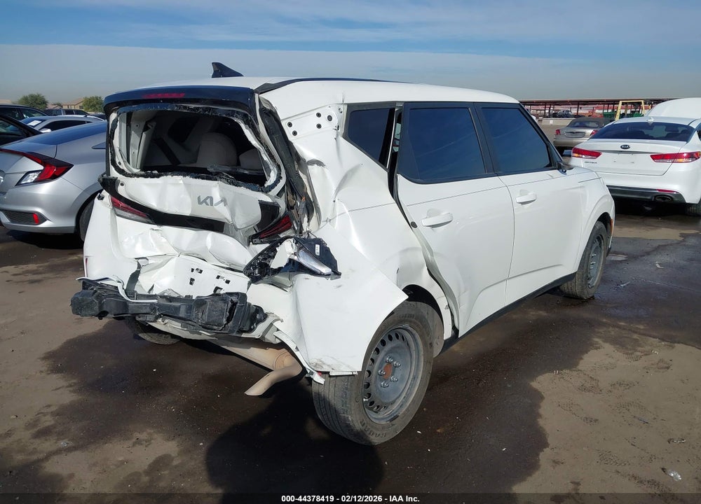 2023 KIA SOUL LX VIN: KNDJ23AUXP7847174