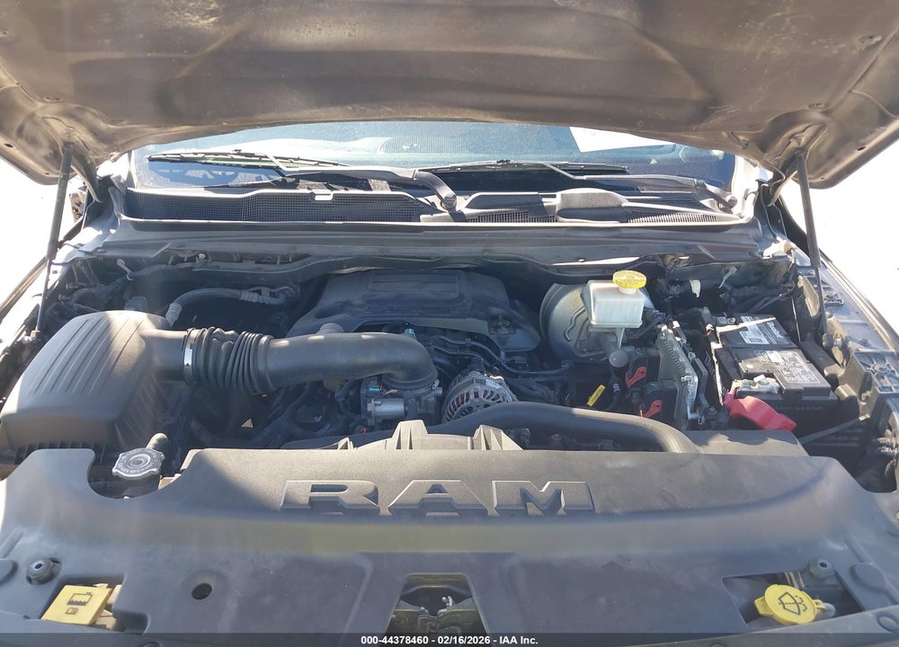 2019 RAM 1500 LAIE  4X2 5'7 BOX VIN: 1C6RREJT3KN912704