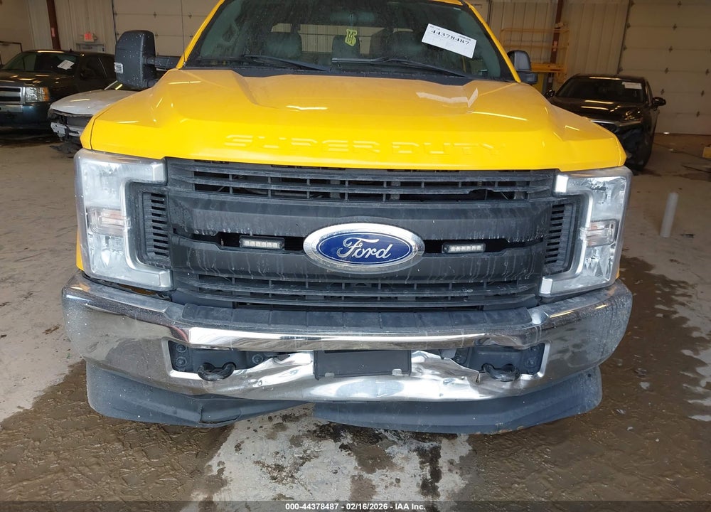 2019 FORD F-250 XL VIN: 1FT7W2B64KEE06928