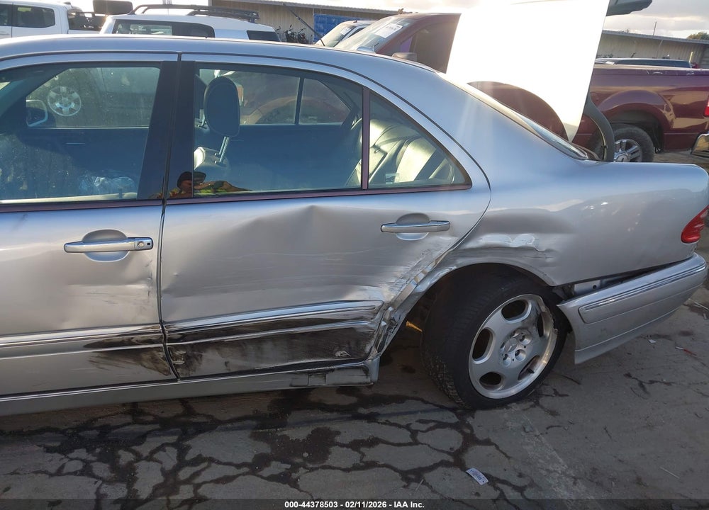 2001 MERCEDES-BENZ E 430 VIN: WDBJF70J31B238322