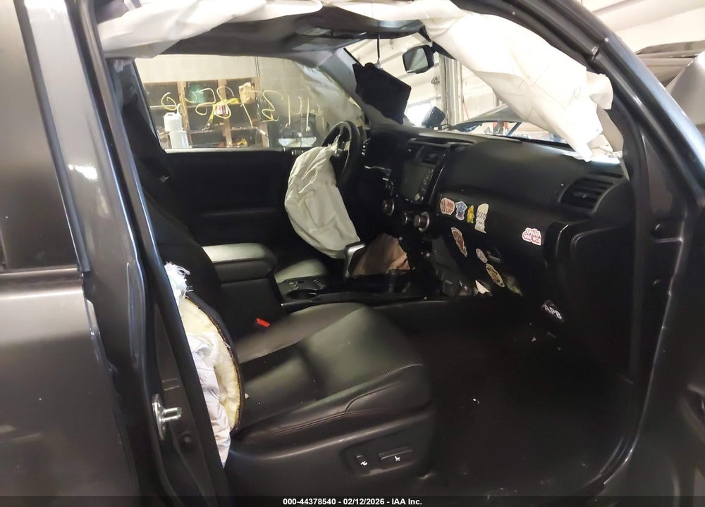 2022 TOYOTA 4RUNNER TRD OFF ROAD PREMIUM VIN: JTERU5JR9N6047131