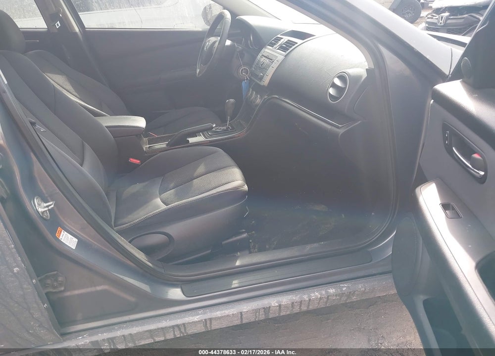 2011 MAZDA 6 I TOURING VIN: 1YVHZ8CH0B5M19068