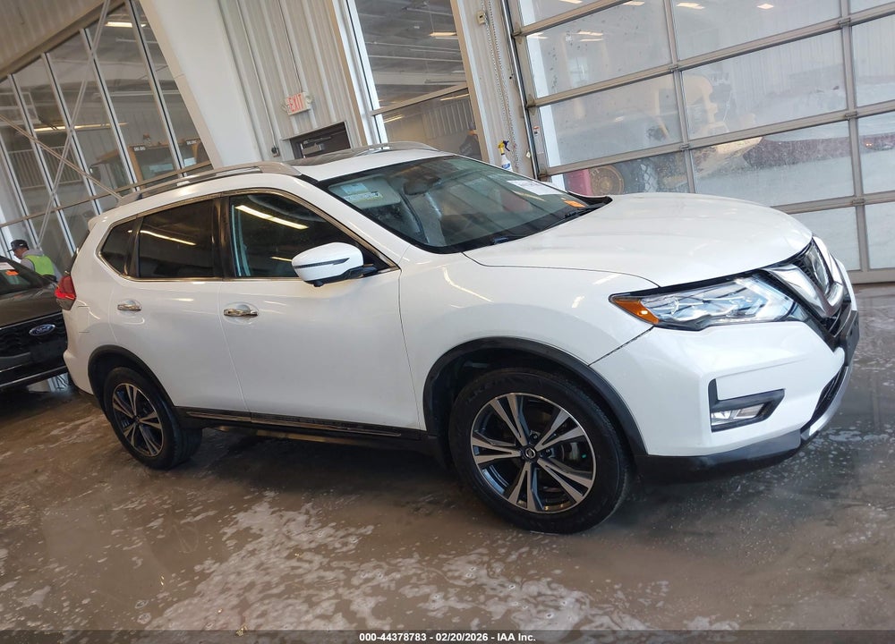 2017 NISSAN ROGUE SL VIN: 5N1AT2MV7HC871349