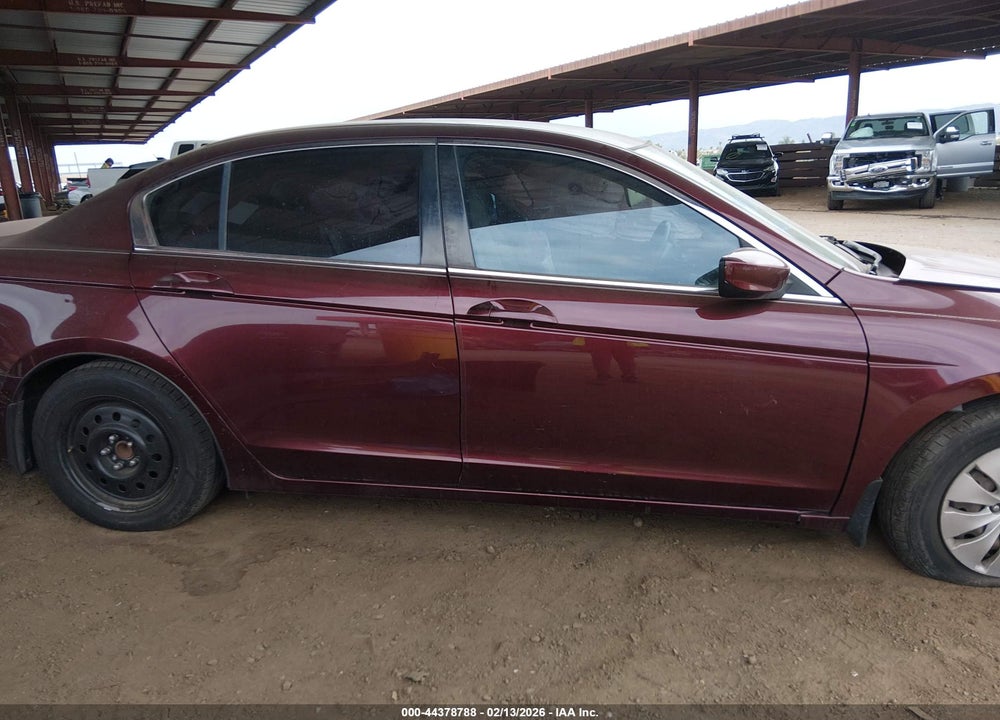 2009 HONDA ACCORD 2.4 LX VIN: JHMCP26389C002398