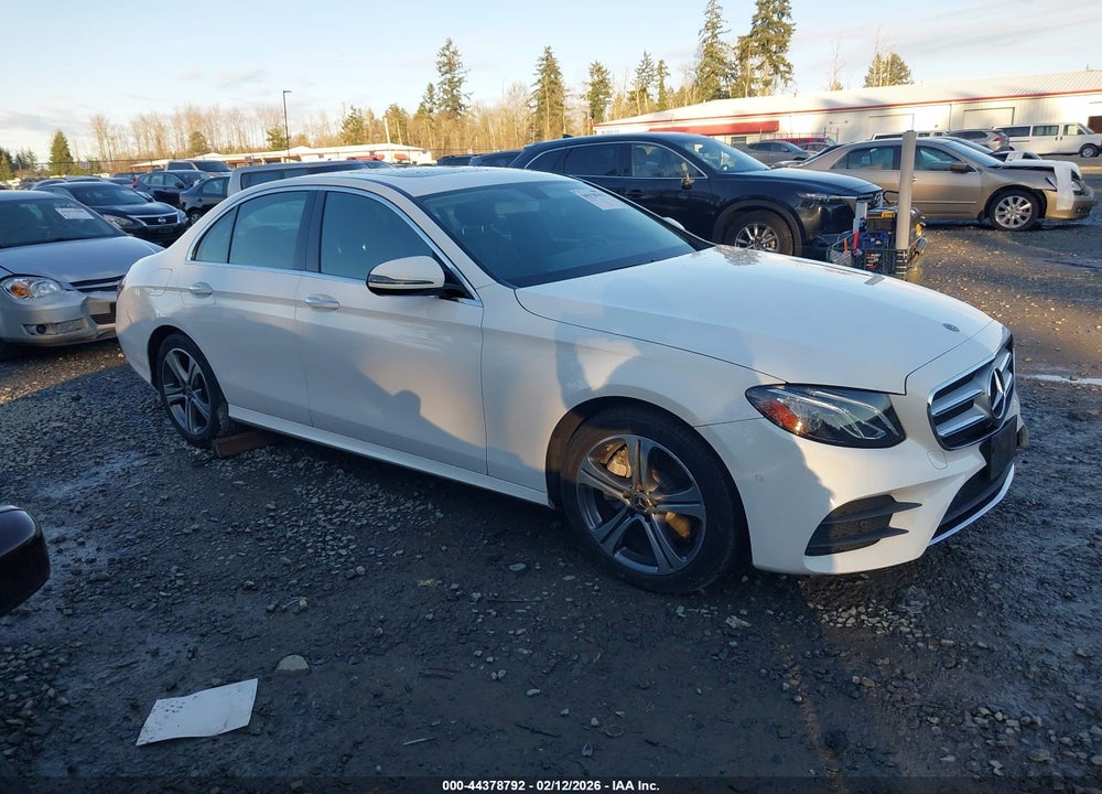 2018 MERCEDES-BENZ E 300 4MATIC VIN: WDDZF4KB8JA393341