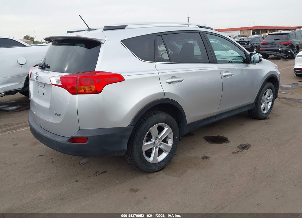 2014 TOYOTA RAV4 XLE VIN: 2T3WFREV6EW080358