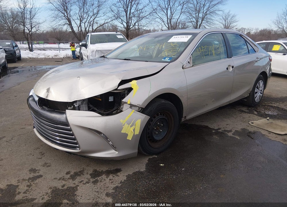2015 TOYOTA CAMRY LE VIN: 4T4BF1FK7FR502075