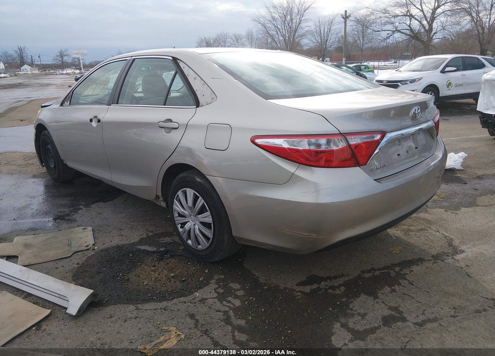 2015 TOYOTA CAMRY LE VIN: 4T4BF1FK7FR502075