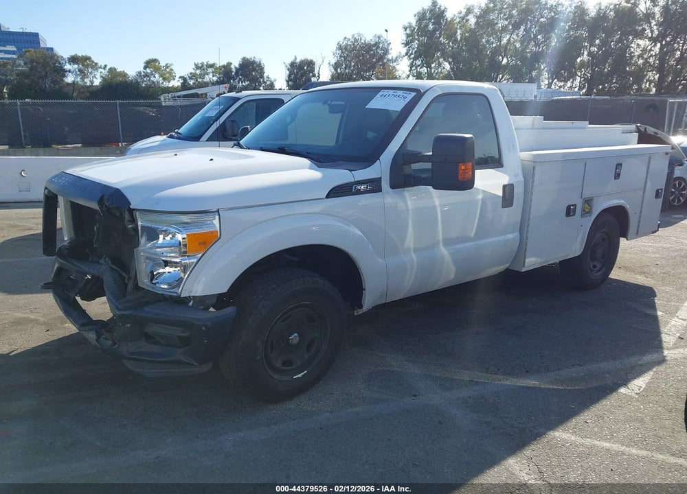 2016 FORD F-350 XL VIN: 1FDBF3A65GEB98157