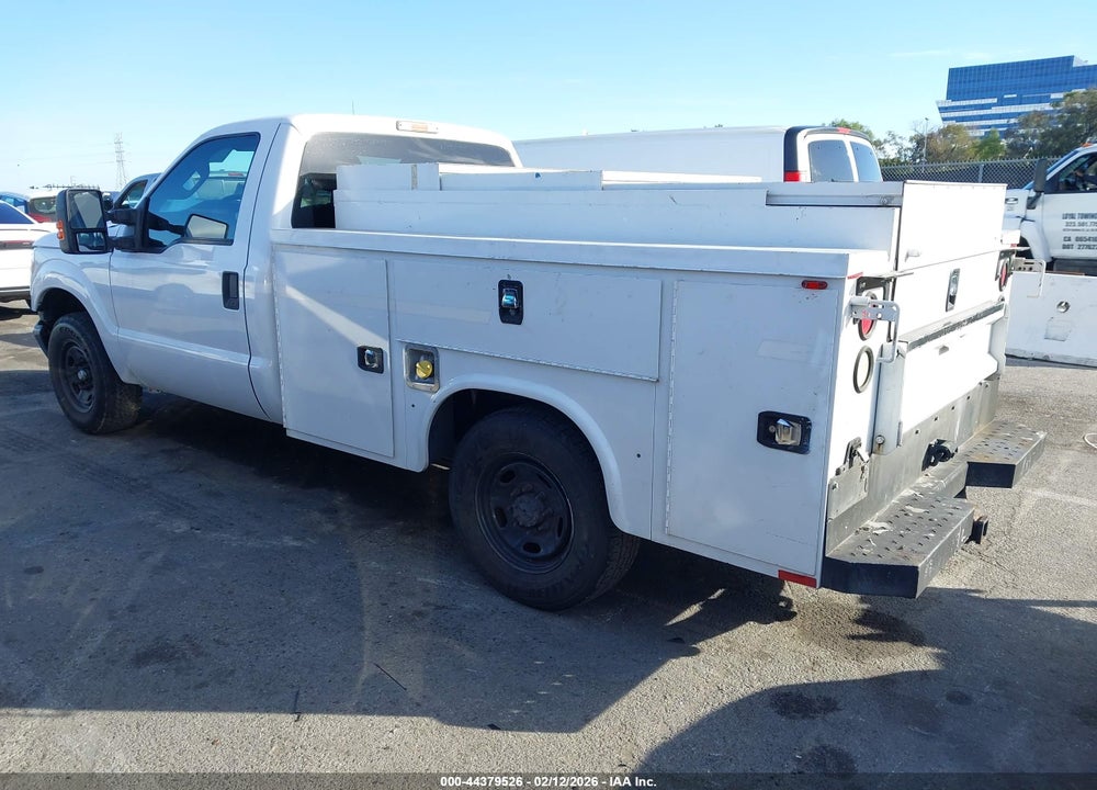 2016 FORD F-350 XL VIN: 1FDBF3A65GEB98157