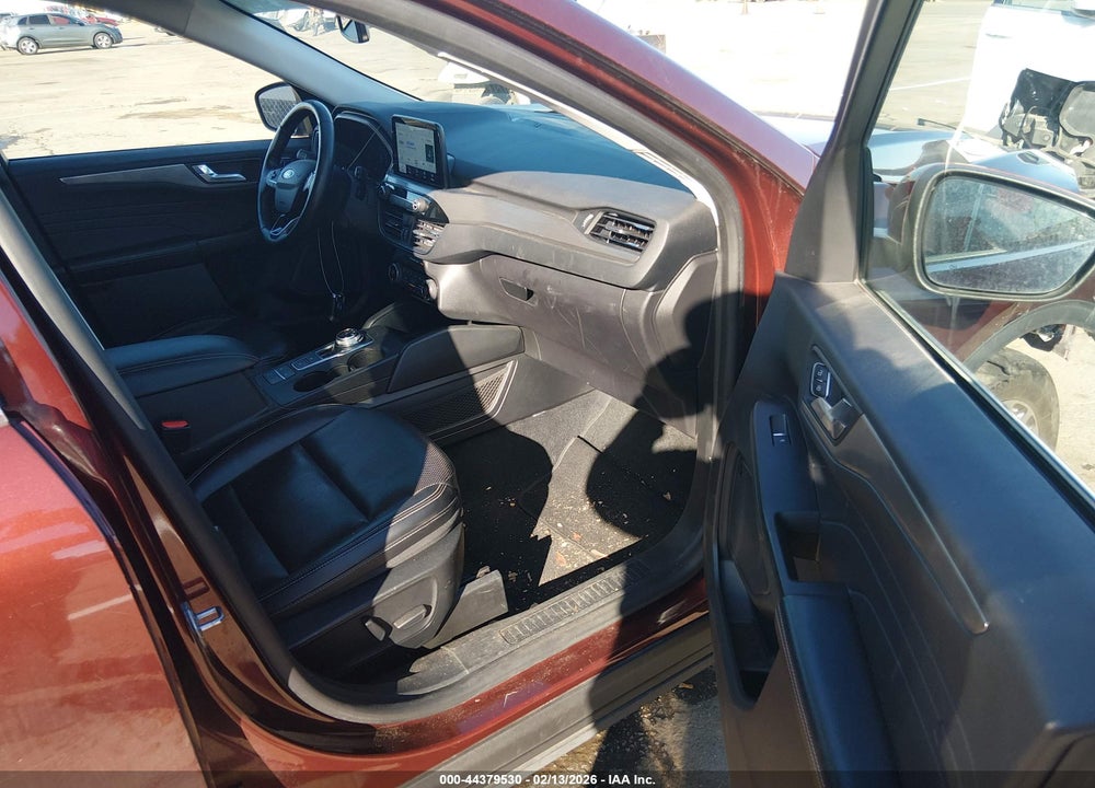 2021 FORD ESCAPE TITANIUM VIN: 1FMCU9J92MUA77093