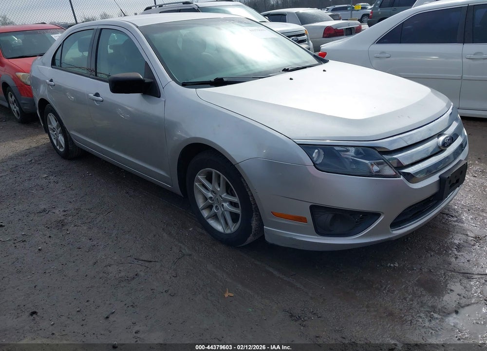 2012 FORD FUSION S VIN: 3FAHP0GA3CR440804