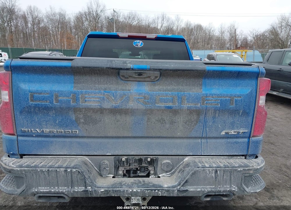 2023 CHEVROLET SILVERADO 1500 4WD  SHORT BED RST VIN: 1GCUDEE81PZ254873