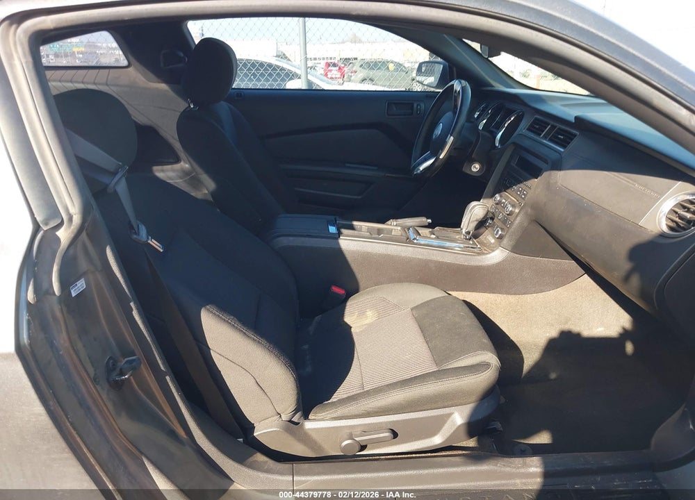 2013 FORD MUSTANG V6 VIN: 1ZVBP8AM1D5264337