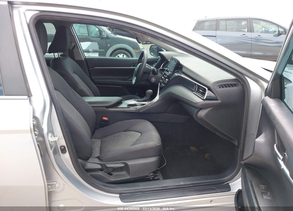 2021 TOYOTA CAMRY LE VIN: 4T1C11AK8MU541209