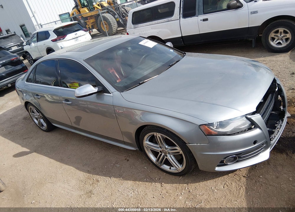 2011 AUDI S4 3.0 PREMIUM PLUS VIN: WAUKGAFL2BA064613