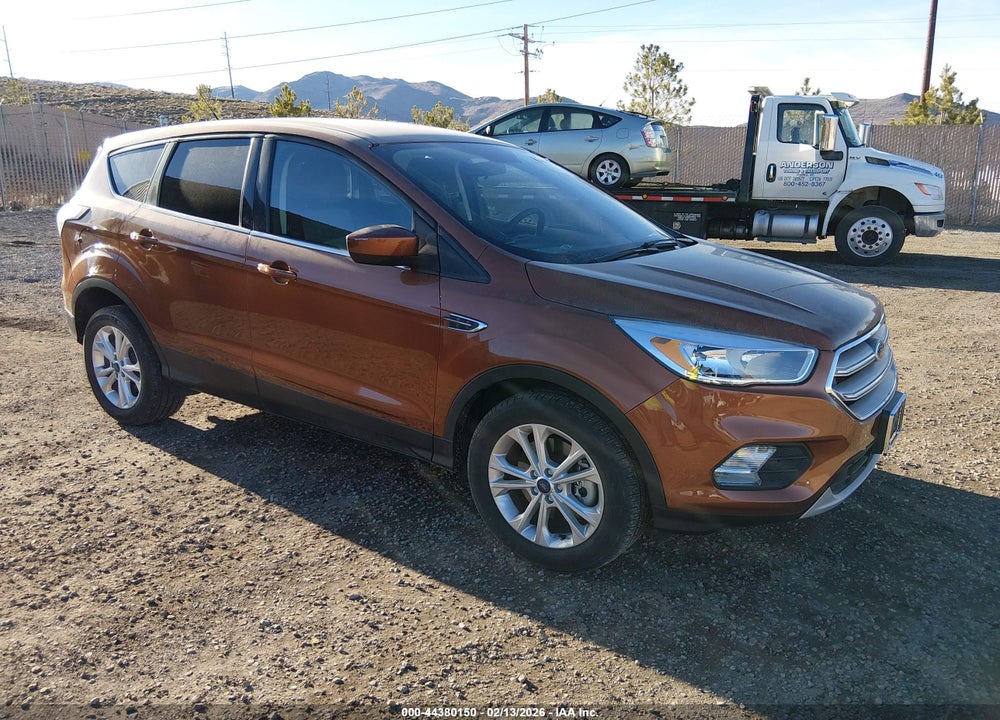 2017 FORD ESCAPE SE VIN: 1FMCU9G94HUA51110