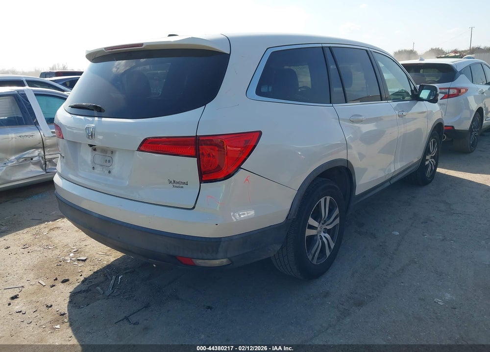 2017 HONDA PILOT EX-L VIN: 5FNYF5H51HB009625