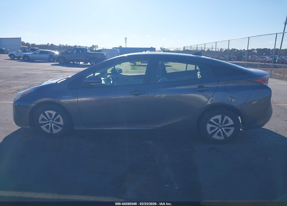 2018 TOYOTA PRIUS VIN: JTDKARFU4J3065227