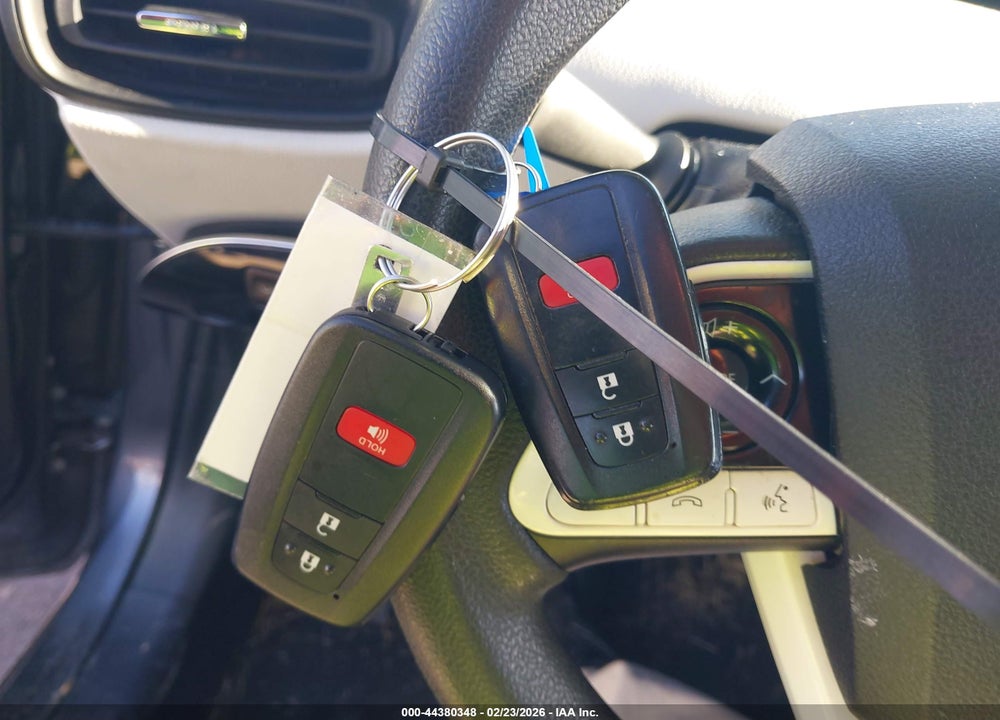 2018 TOYOTA PRIUS VIN: JTDKARFU4J3065227