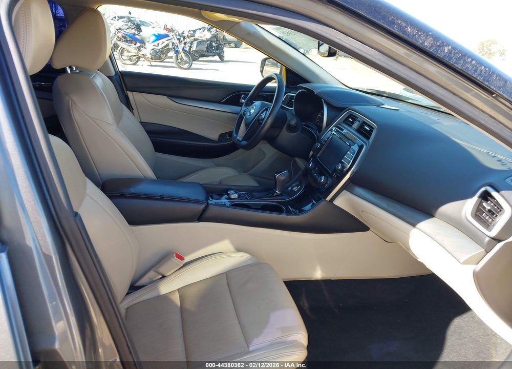 2016 NISSAN MAXIMA 3.5 SL VIN: 1N4AA6AP2GC423127