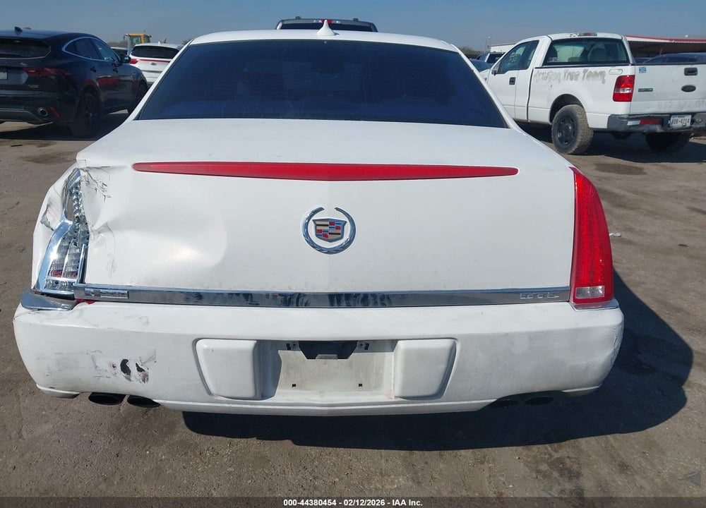 2010 CADILLAC DTS STANDARD VIN: 1G6KA5EY5AU122786