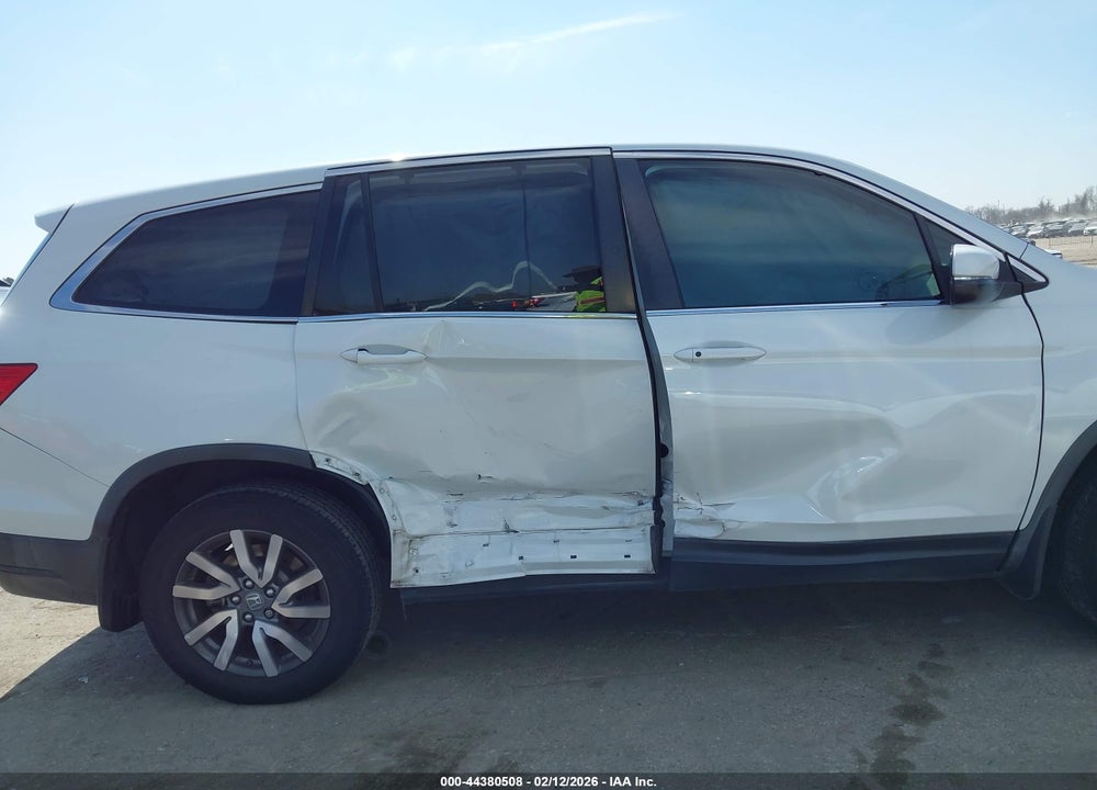 2020 HONDA PILOT 2WD EX-L VIN: 5FNYF5H54LB017372
