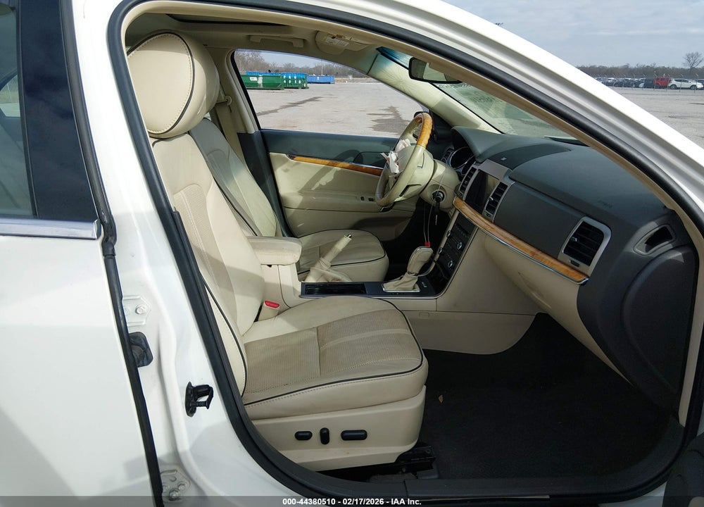 2012 LINCOLN MKZ VIN: 3LNHL2GC4CR825822