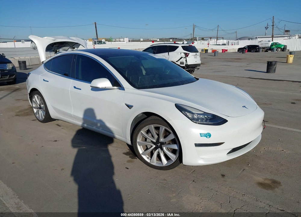 2018 TESLA MODEL 3 LONG RANGE/PERFORMANCE VIN: 5YJ3E1EB6JF185379