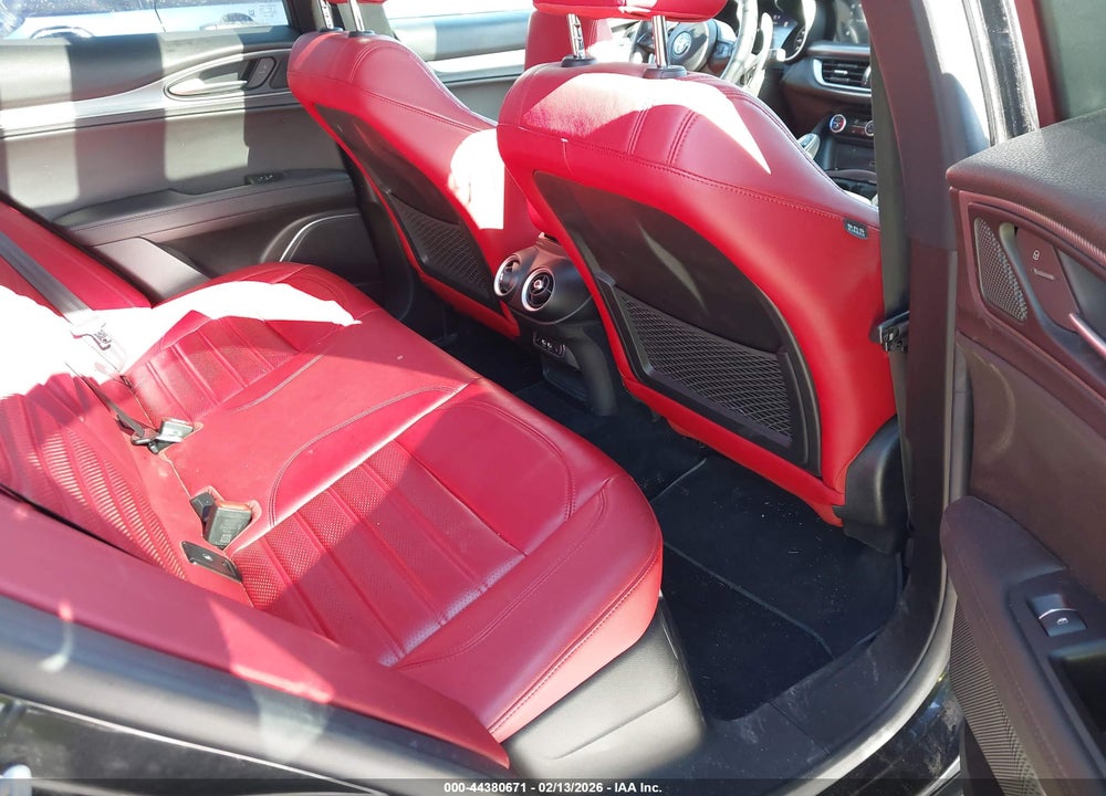 2022 ALFA ROMEO STELVIO VELOCE TI AWD VIN: ZASPAKBN1N7D25357