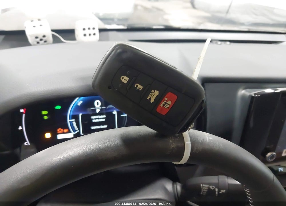 2025 TOYOTA CAMRY SE VIN: 4T1DBADK8SU535601