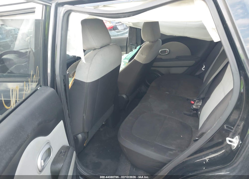 2016 KIA SOUL VIN: KNDJN2A24G7307237