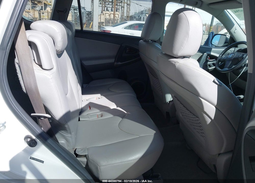 2010 TOYOTA RAV4 LIMITED V6 VIN: 2T3DK4DV8AW020065