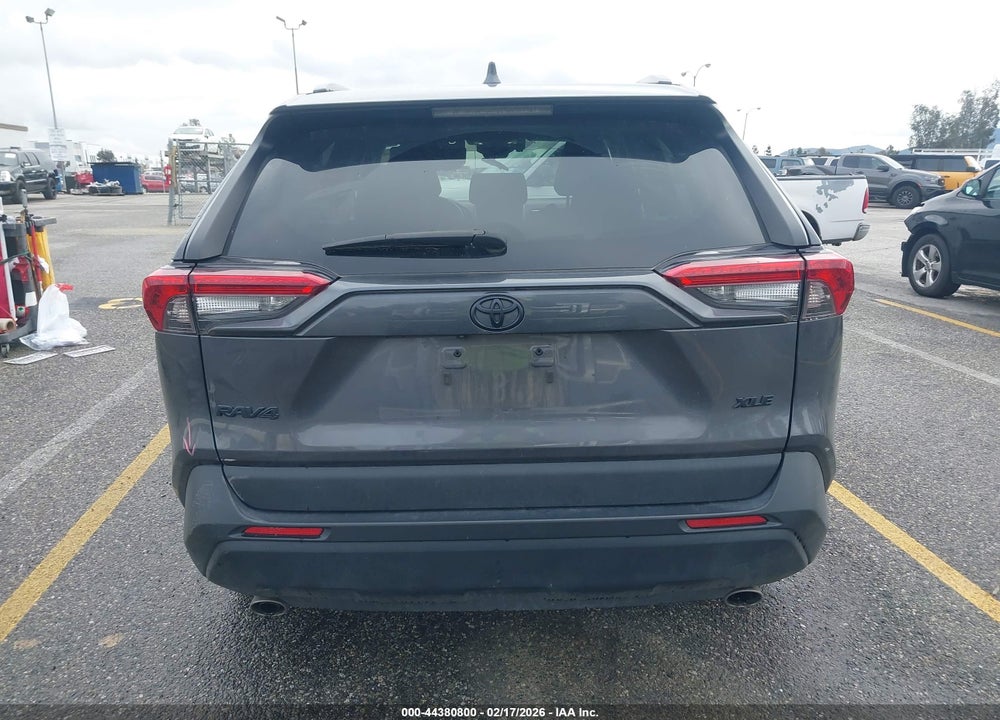 2024 TOYOTA RAV4 XLE VIN: 2T3W1RFV9RW348905