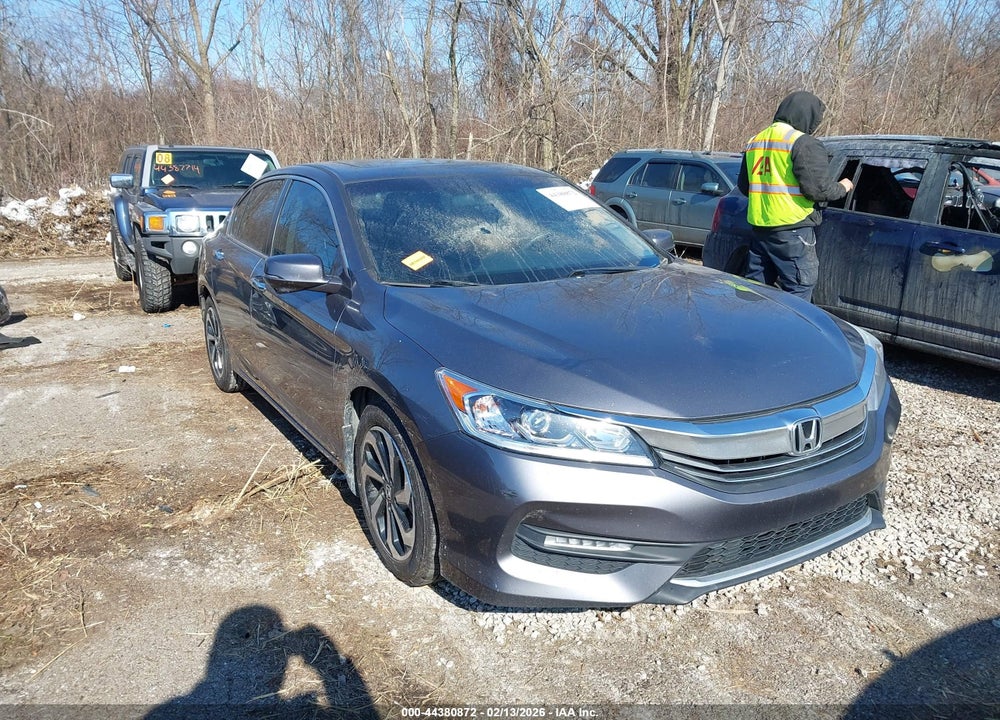 2016 HONDA ACCORD EX VIN: 1HGCR2F70GA044864