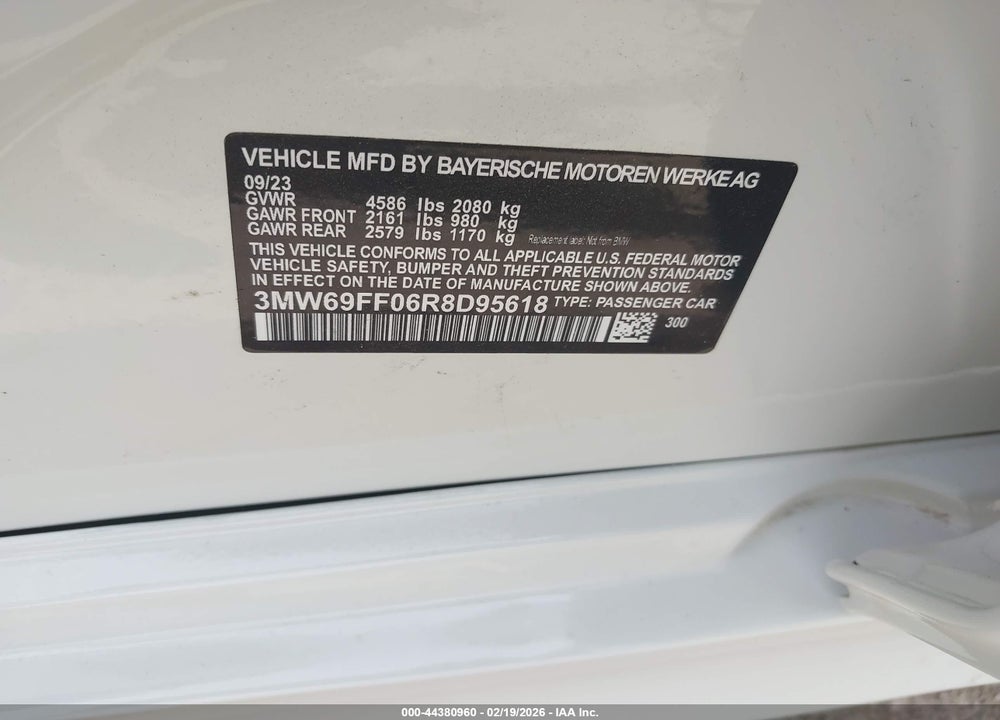 2024 BMW 330I VIN: 3MW69FF06R8D95618