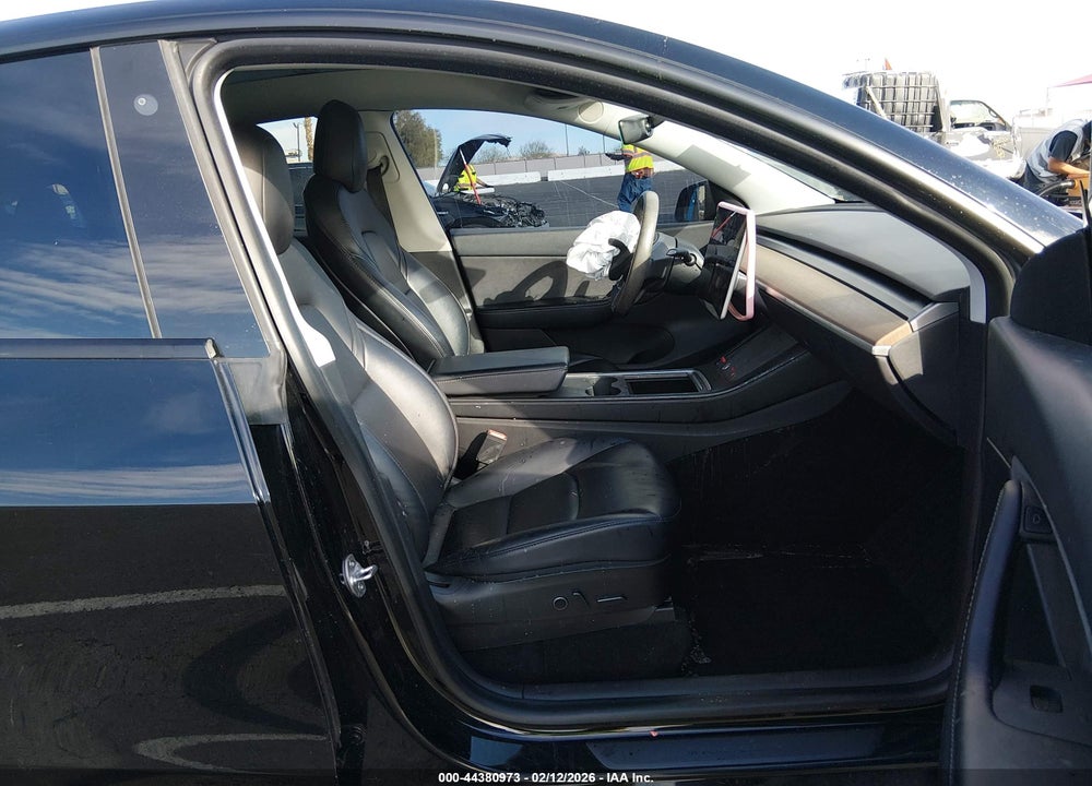 2021 TESLA MODEL Y STANDARD RANGE REAR-WHEEL DRIVE VIN: 5YJYGDED3MF126216