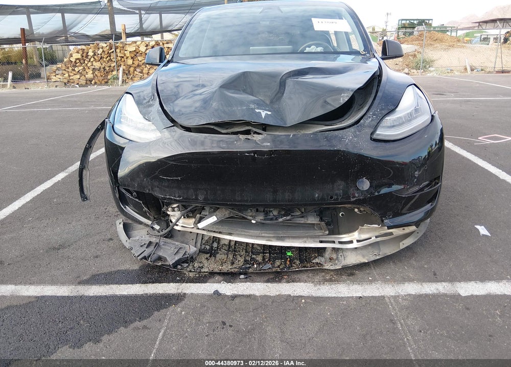 2021 TESLA MODEL Y STANDARD RANGE REAR-WHEEL DRIVE VIN: 5YJYGDED3MF126216