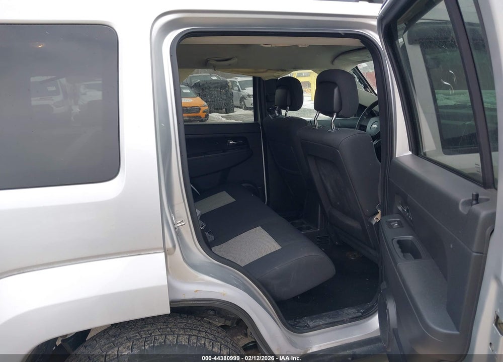 2010 JEEP LIBERTY SPORT VIN: 1J4PN2GK0AW111739