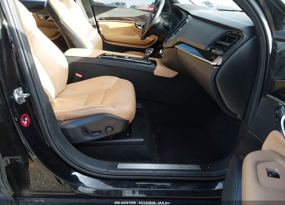 2019 VOLVO XC90 T6 MOMENTUM VIN: YV4A22PK7K1416834