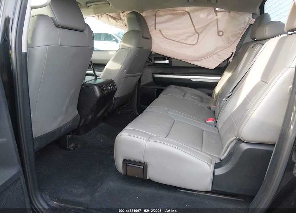 2015 TOYOTA TUNDRA LIMITED 5.7L V8 VIN: 5TFHW5F18FX463115